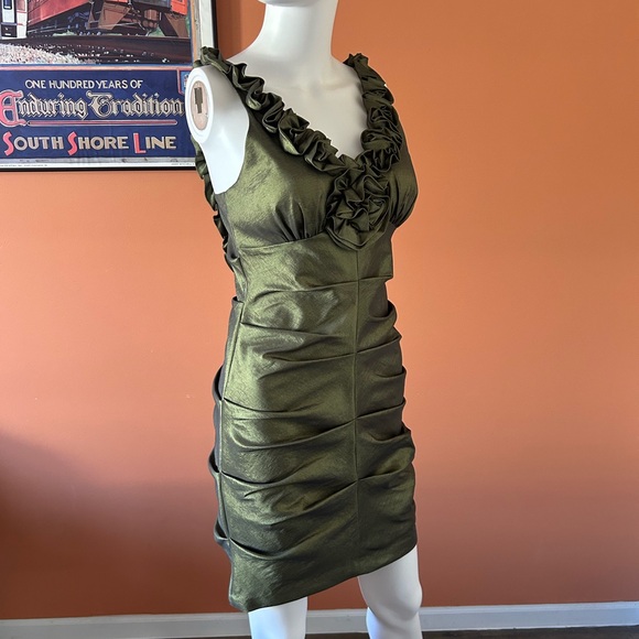 HAILEY shiny moss green mini/prom/cocktail dress - Picture 6 of 9